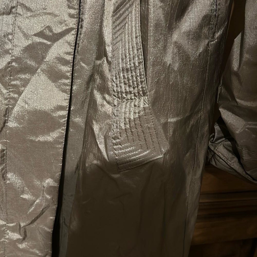 Women's Tan Rain Coat - Picture 8 of 8